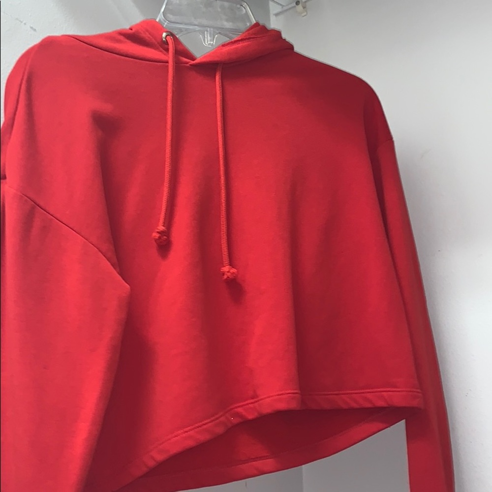 Cropped Red Hoodie!!